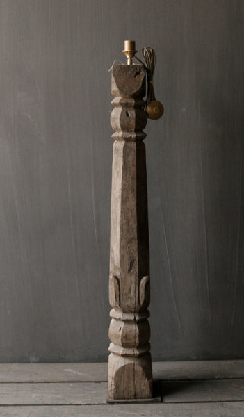 French Style Solid Wood Floor Lamp