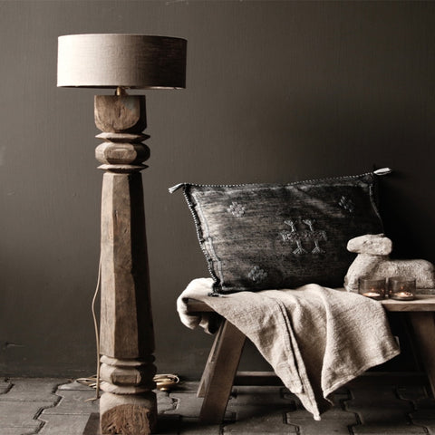 French Style Solid Wood Floor Lamp