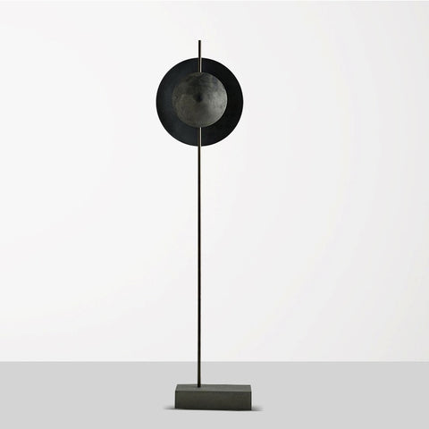 Postmodern minimalist metal floor lamp
