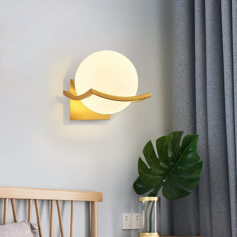 Europe Style Maca Wall Lamp