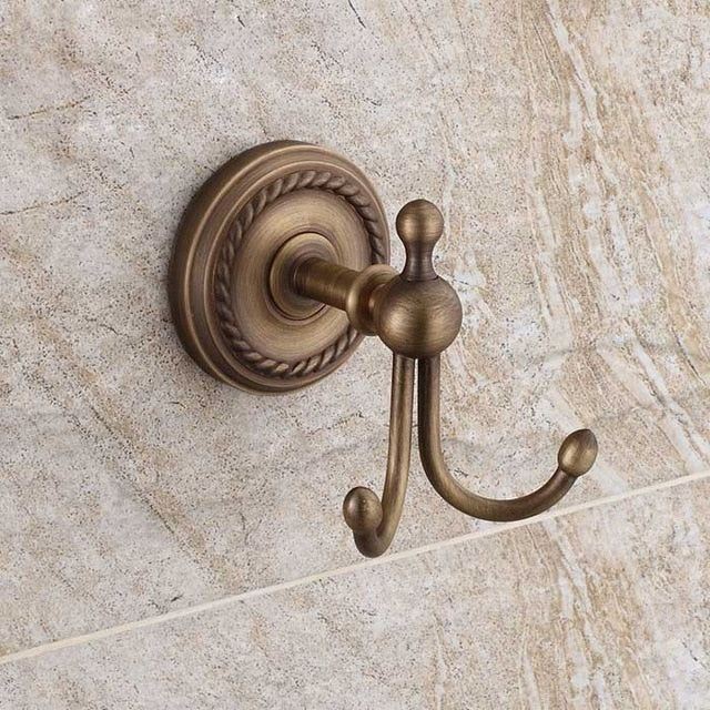 European Antique Ceramic Bathroom Accessories